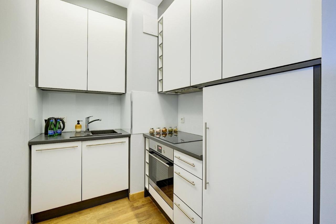 Go Apartments Varşovia Exterior foto