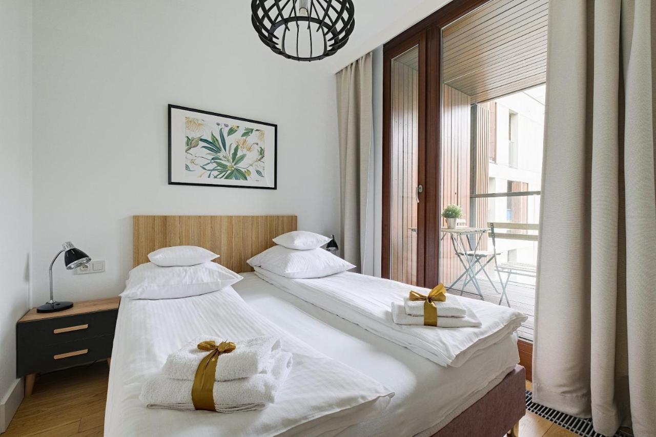 Go Apartments Varşovia Exterior foto