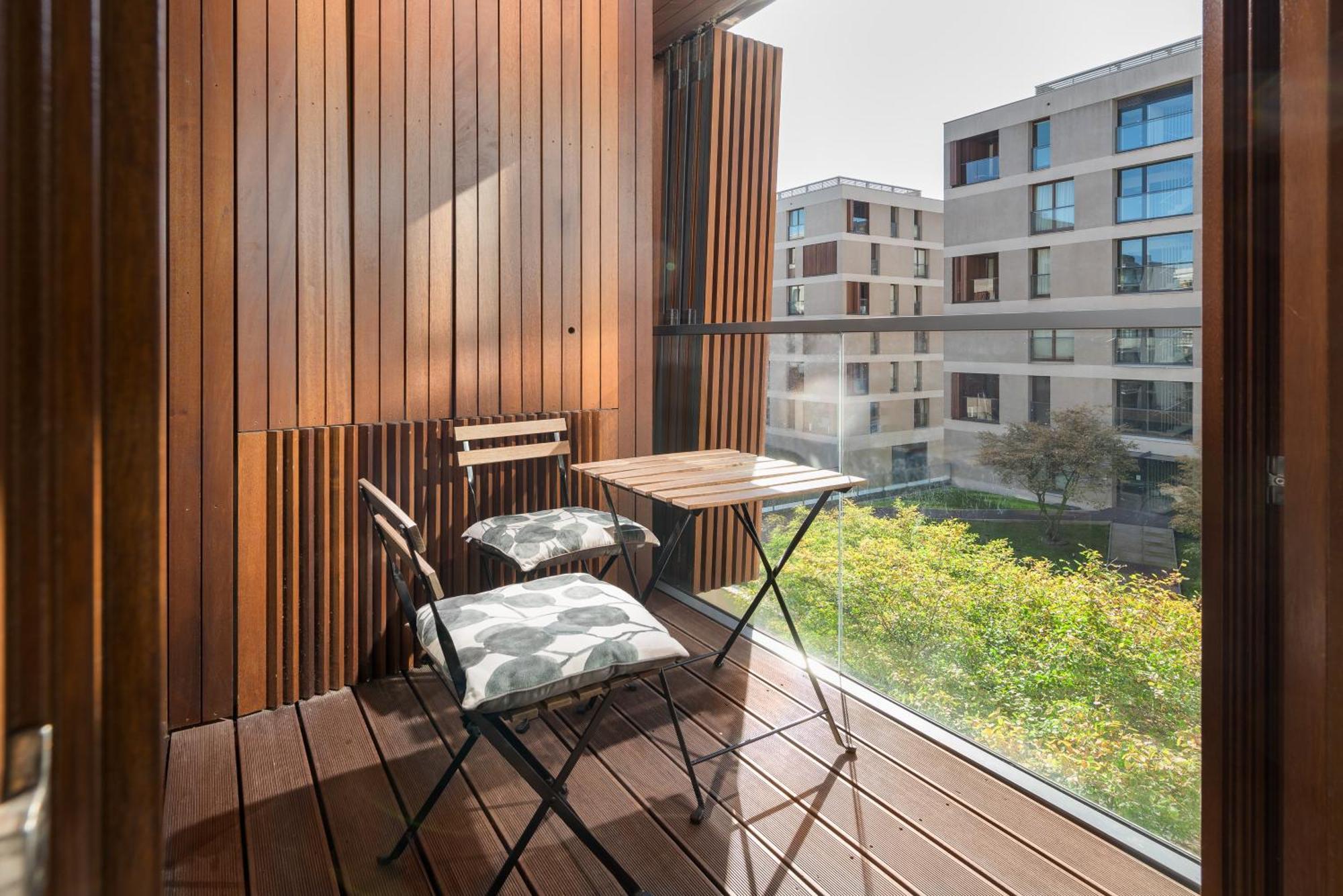 Go Apartments Varşovia Exterior foto